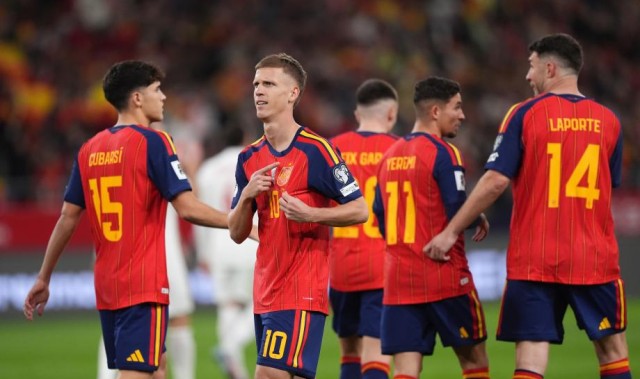 世预赛-奥尔莫闪击奥亚萨瓦尔破门 西班牙2-2土耳其